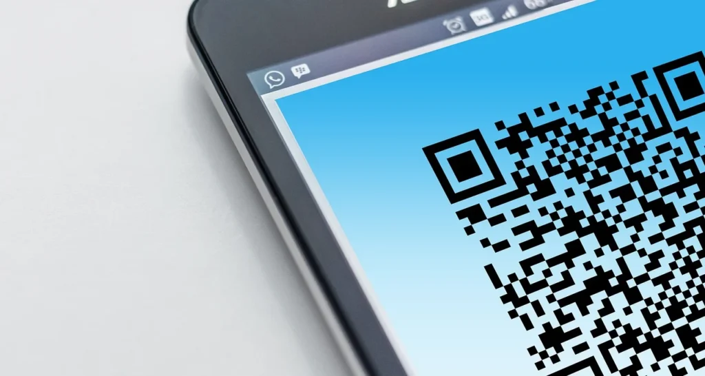 Jak mierzyć skuteczność gadżetów reklamowych: proste KPI i ankiety